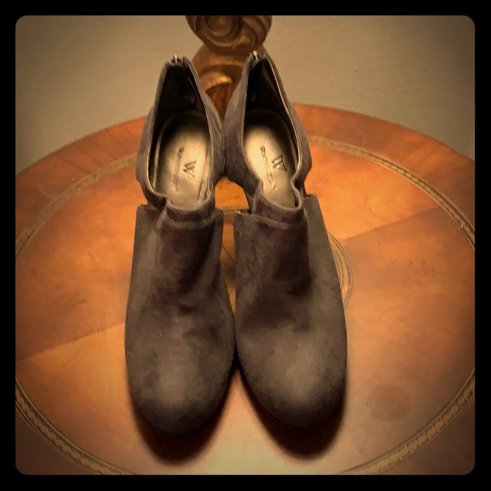 Size 11 Worthington Booties
